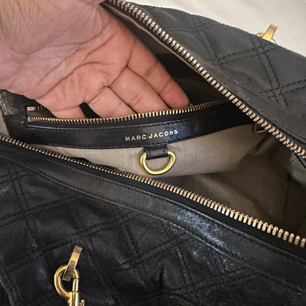 Authentic Marc Jacob’s Bag - Picture 9 of 11